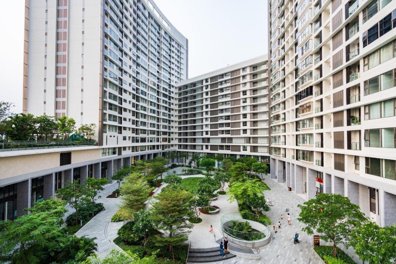 Апарт отель Convinia Luxury The Peak Midtown Хошимин Экстерьер фото