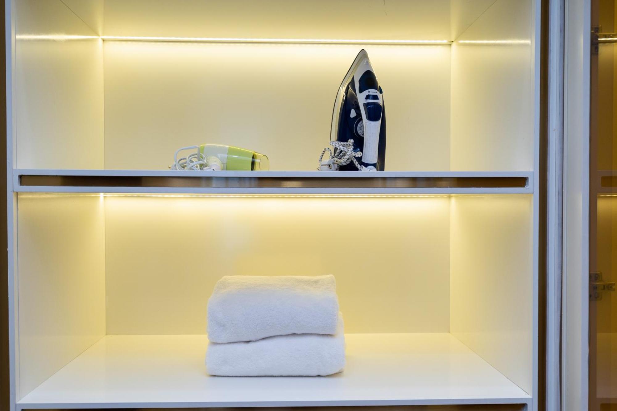 Апарт отель Convinia Luxury The Peak Midtown Хошимин Экстерьер фото